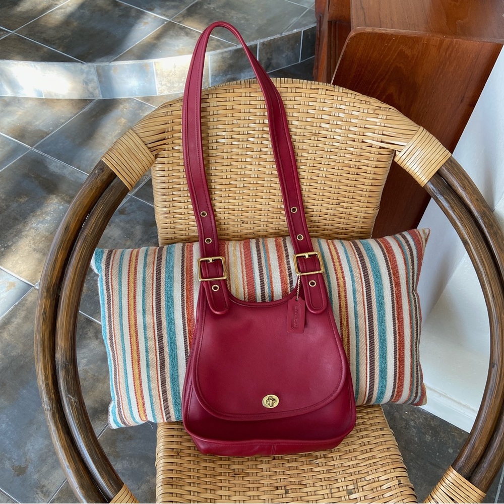 Vintage red coach 9988